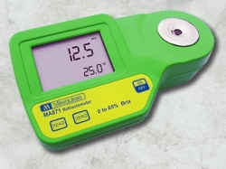 Milwaukee MA 871 - Refractometer