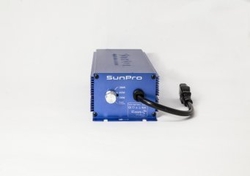 Elektronický přepínatelný předřadník SunPro 600w 230V s IEC konektorem